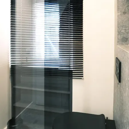 Comecasa Fashion In Via Mantova 公寓